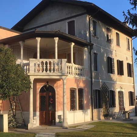 B&B Ernestine Family Home Caneva Buitenkant foto