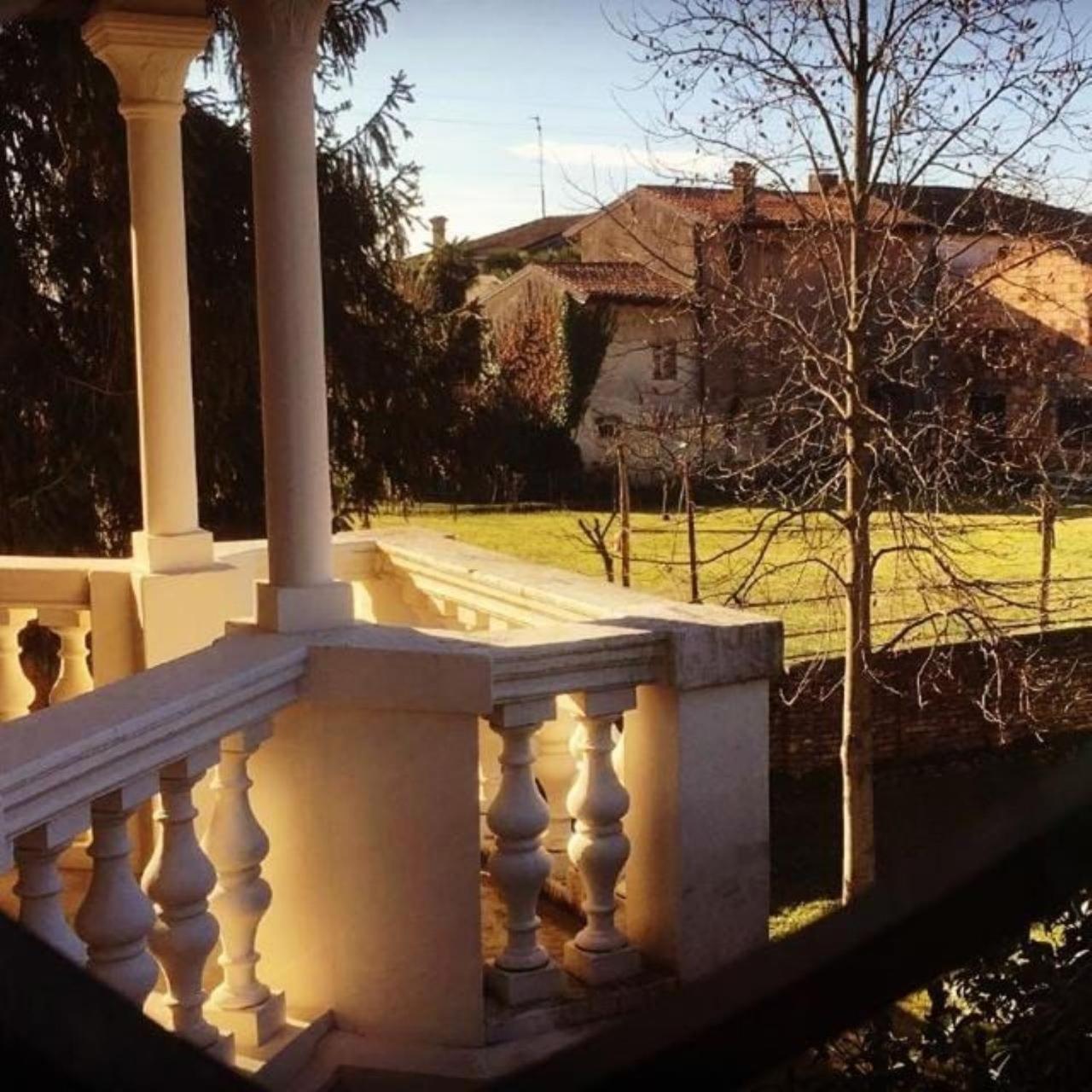 B&B Ernestine Family Home Caneva Buitenkant foto