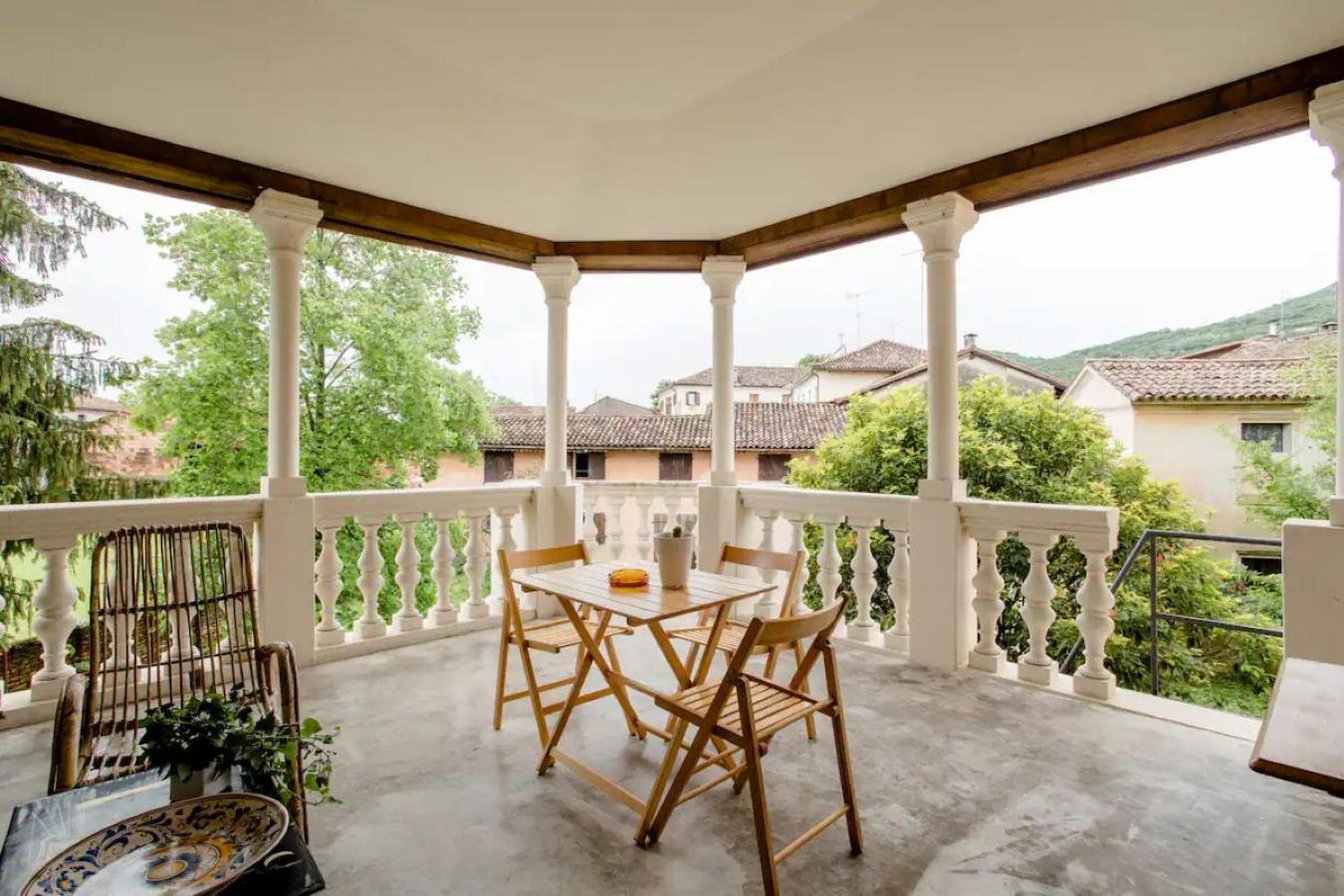 B&B Ernestine Family Home Caneva Buitenkant foto